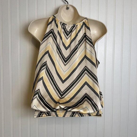 White House Black Market silky defined waist sleeveless blouse size 2 I2 - Picture 3 of 5